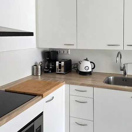 Vakantiehuis 1 Bedroom Lovely In