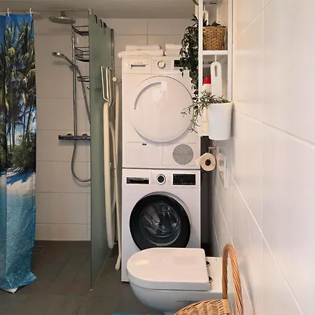 1 Bedroom Lovely In Prázdninový dům *